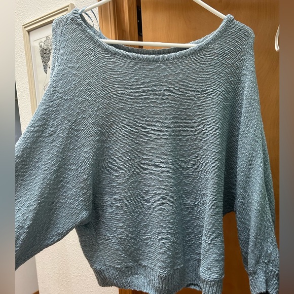 Light blue loose knit sweater - Picture 4 of 5